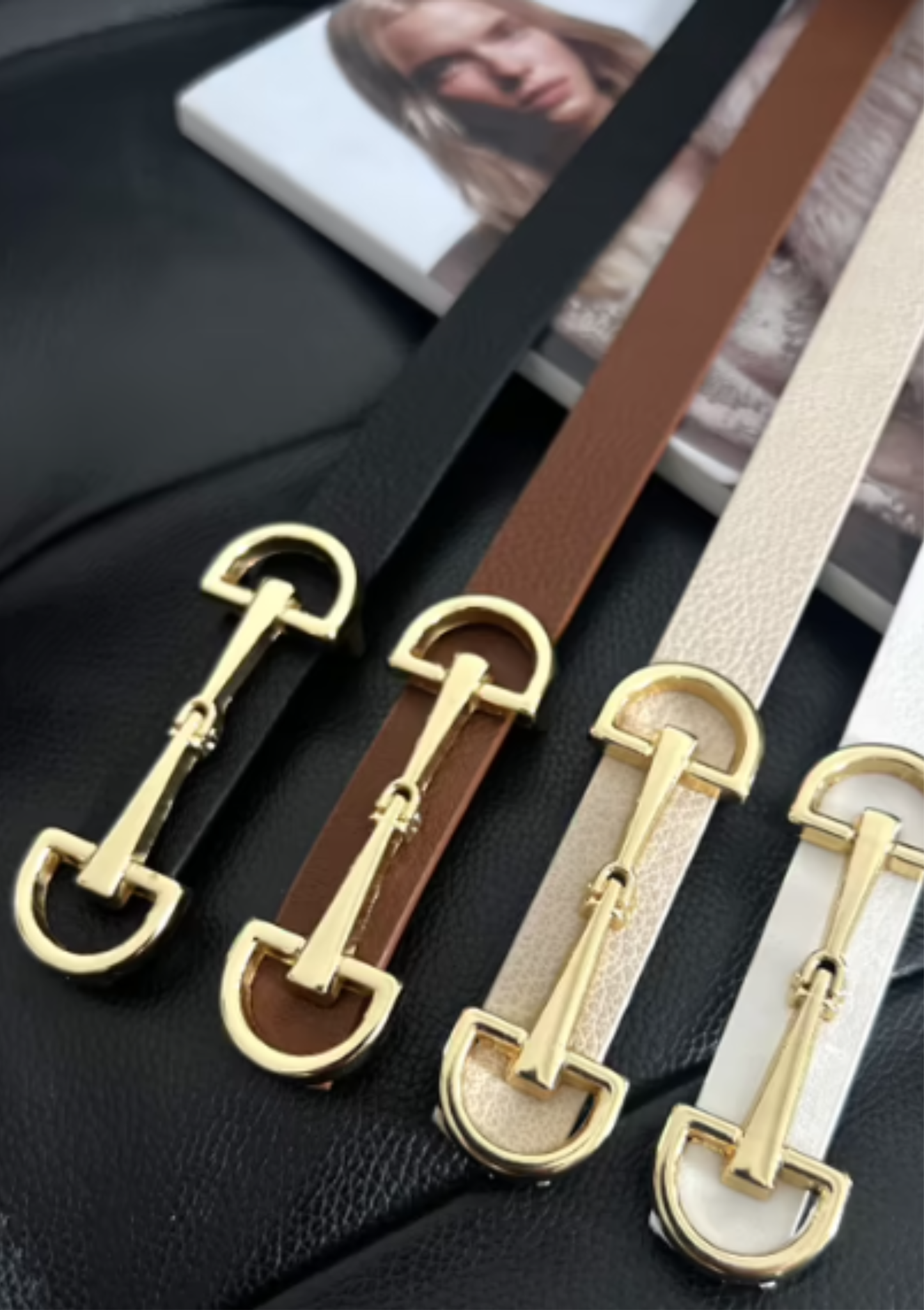 Ceinture fine femme à boucle allongée Or