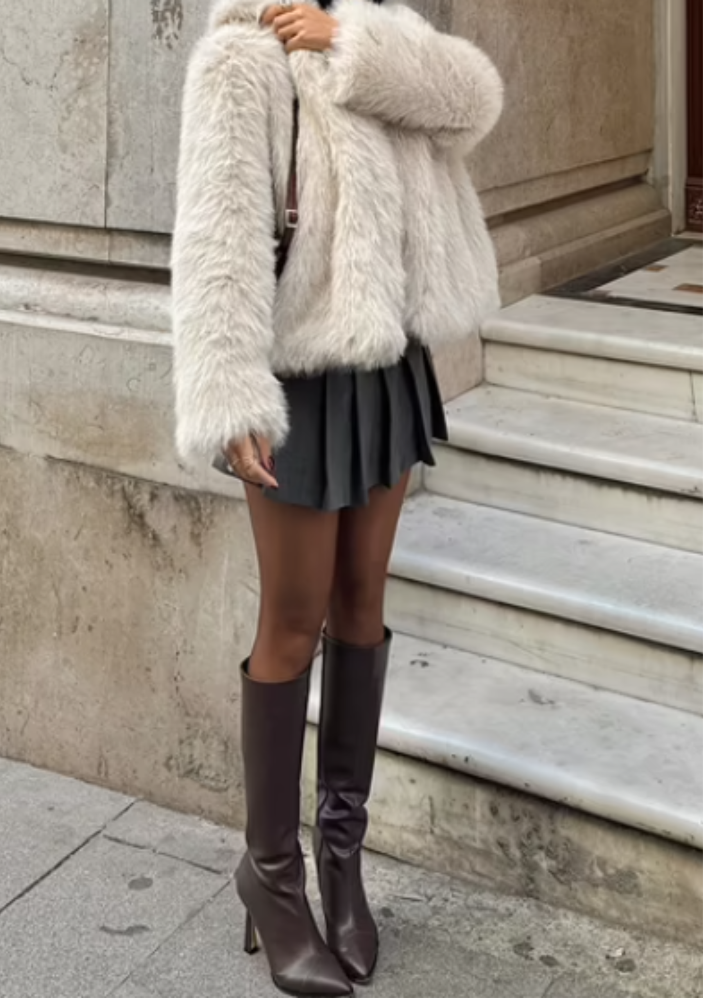 Veste Courte En Fausse Fourrure Blanche